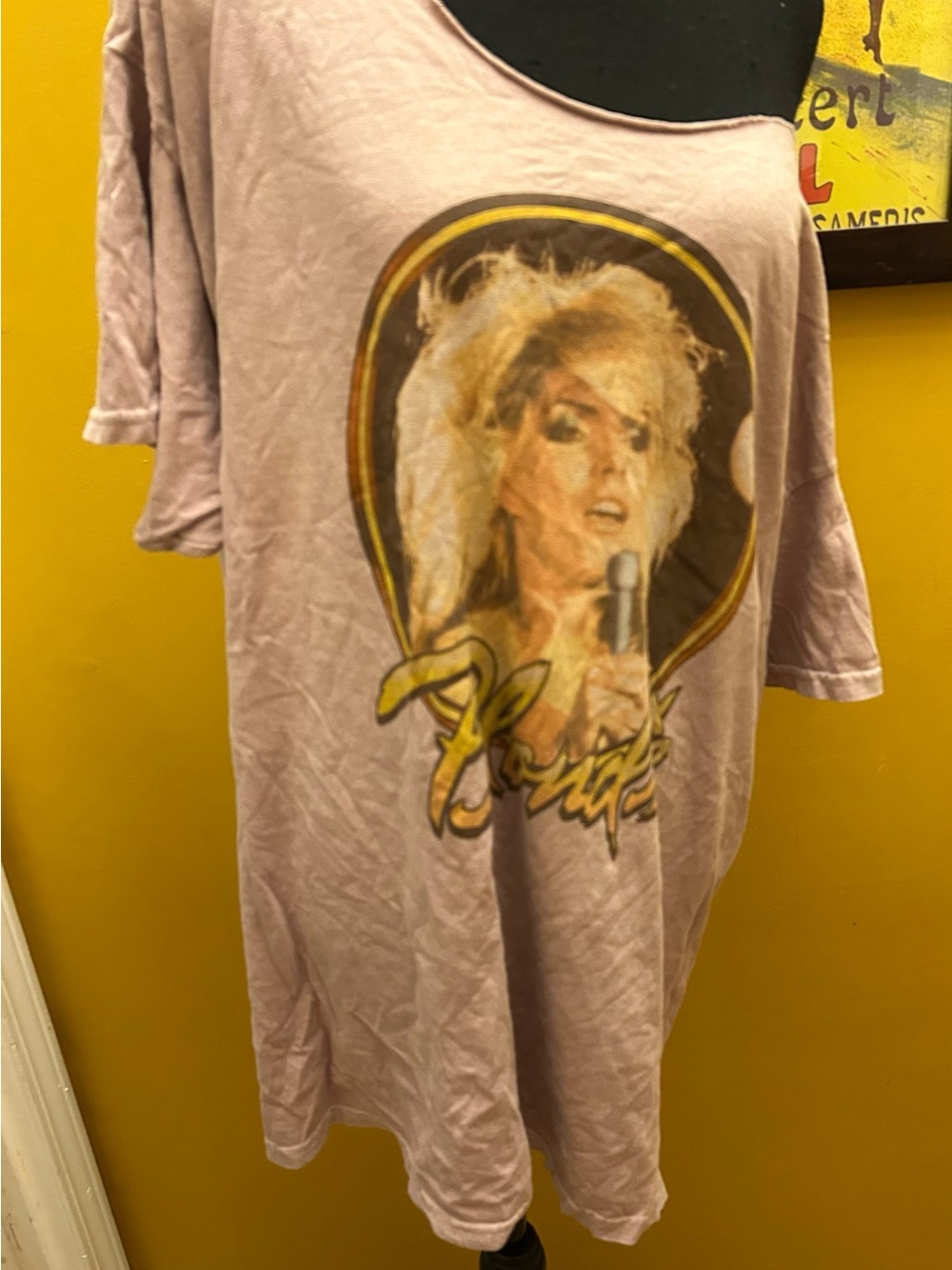 Forever 21 Plus Oversized Blondie Cut Off Neck T-Shirt Size OX